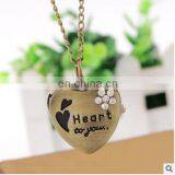2017 New Fashion Retro Style Diamond Heart Alloy Heart Pocket Necklace Watch Christmas Gift for Girlfriend thumbnail-2