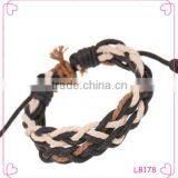 The woven handmade friendship bracelets Korea new style bracelet                        
                                                Quality Choice