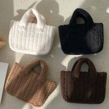 Handbags thumbnail-1