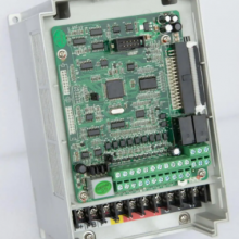 220V 2.2kw/3hp Single Phase Frequency Inverter thumbnail-5