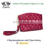 Fashionable Travel Cosmetic Bag thumbnail-4