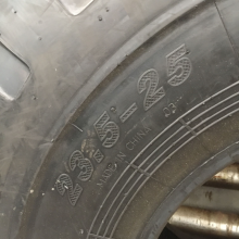 15.5R25 17.5 20.5 23.5R25 LT Forklift Loader Tyre thumbnail-5