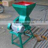 Top Quality Animal Feed Grain Crusher thumbnail-1