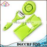 Reliable Factory Multifunction 2 in 1 Vegetable Fruit Salad Peeler Silcer thumbnail-1