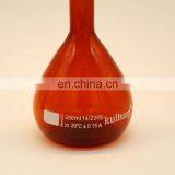 Laboratory Amber Color Glass Volumetric Flask thumbnail-5