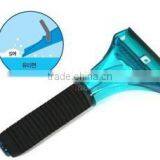 Ice Scraper and Brush thumbnail-2