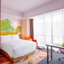 Modern Luxury Hot Sale Comfortable Bedroom Furniture Metal Legs Gray Solid Wood Frame Leather Storage Beds Set thumbnail-5