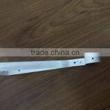 Set of 2 White Metal Shelf Bracket With Rod Holder thumbnail-2