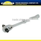 CALIBRE 72T 3in 1 1/4" to 1/2" 3 Size Head Ratchet Handle Wrench thumbnail-1