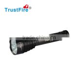 Long distance flashlight TR-J18 police lights 8000LM powelful led flashlight from alibaba china powered by Cree flashlight