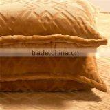 Wholesale Flannel Bedding Set Contain Quilts and Two Pillows From China Factory thumbnail-2