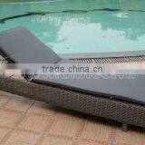 PE Rattan Sun Lounger / Sun Bed