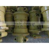 PC200-5/6 TRACK ROLLER 20Y-30-00012 thumbnail-1