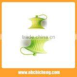 Easy Handle Silicon Kitchen Tools Lemon Juicer Silicone Fruit Juicer thumbnail-2