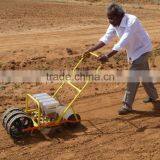 2016 Top Selling Manual Vegetable&fruit Seeder Machine thumbnail-5
