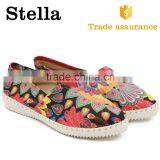 Colorful Peacock Stitching Casual Rubber Leather Moccasin thumbnail-1