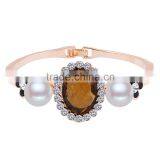 Girls Fashion Alloy Metal Bangle Center Luxury Big Nature Stone Side Black Painted Small Flower Pearl Bangle Bracelets Jewelry thumbnail-2