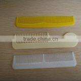 Hot Sale Good Quality pp Material Hotel Disposable Plastic Comb thumbnail-1