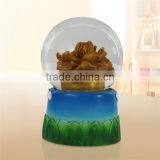 2014 Resin Snow Globe Tourist Souvenir thumbnail-1