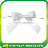Good Quality Polyester Satin Ribbon Bow With Twist Tie thumbnail-2