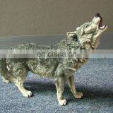 lifelike resin wolf statue decoration