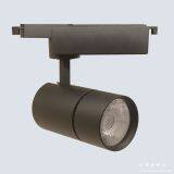 Track Spotlight thumbnail-4