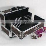 Wholesale Women Aluminum Cosmetic Case thumbnail-1