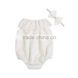 Wholesale Invory Newborn Plain Lace Baby Romper for Babies thumbnail-2