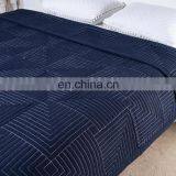 Quilt-Reversible Bed Sheet Bedding Set Wholesale Bedspread Bedding thumbnail-3