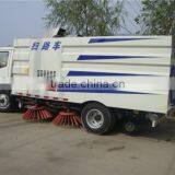 Euro 4 Dongfeng 4x2 Diesel 95hp New Small Street Sweeper thumbnail-3