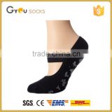 bulk wholesale custom design socks non slip trampoline yoga pilates sock for adults grip slipper socks with rubber sole