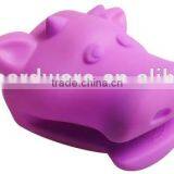 A06-1 100% Food Grade Heat Resistant Silicone Grabber for Macrowaven thumbnail-1