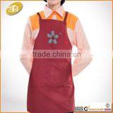 100% Spun Polyester Cheap Embroidery Red Aprons