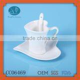 Hot Selling Ceramic Mug With Spoon Sample Cute Cup White Coffee Mug,heart Shape Plate thumbnail-1