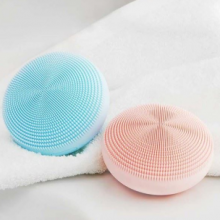 Ultrasonic Silicone Cleansing Beauty Brush thumbnail-2