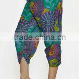 Women Cotton Black Mulicolored Flowers Design Short Harem Capri Pants thumbnail-5