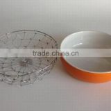 2016 new designed orange colored ceramic stoneware bowl with wire basket