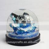 OEM Canada Vancouver Aquarium Souvenir Acrylic Snow Globe for Sale thumbnail-5