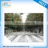 Stainless Steel Hydraulic Retractable Bollard thumbnail-4