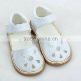 Hot Selling Skidproof Petal Squeaky Toddler Music Notes Shoes thumbnail-4