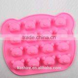Wholesale High Quantity Eco-friendly Lesbian Bear Shape Silicone Chocolate Mould,soap Mold,diy Cake Mould thumbnail-4