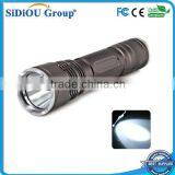 Ipx-8 q6 Waterproof Led Flashlight