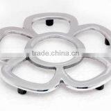 Metal Flower Shape Trivet thumbnail-1