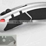 Hot Sale TPR Handel Sliding Blade Auto Loading Heavy Duty Utility Knife thumbnail-3