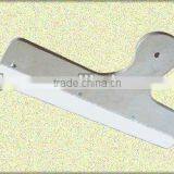 Wooden Handle Stainless Steel Scraper thumbnail-1