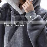 High Quality Convenient Polyester Material Lightweight Wearable Sherpa Blanket With Large Pocket thumbnail-7