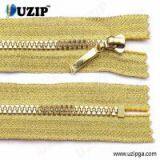 High Quality Manufacturer Shinny Goldteeth Plastic Zippers thumbnail-1