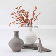 2021 Nordic Designed Handcraft Matte Porcelain Ceramic Elegant Bud Vase for Flower Arrange thumbnail-4