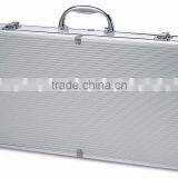 18 Piece Barbecue Tool Set With Aluminum Carrying Case thumbnail-2