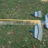 13 Tine Garden Rake thumbnail-3